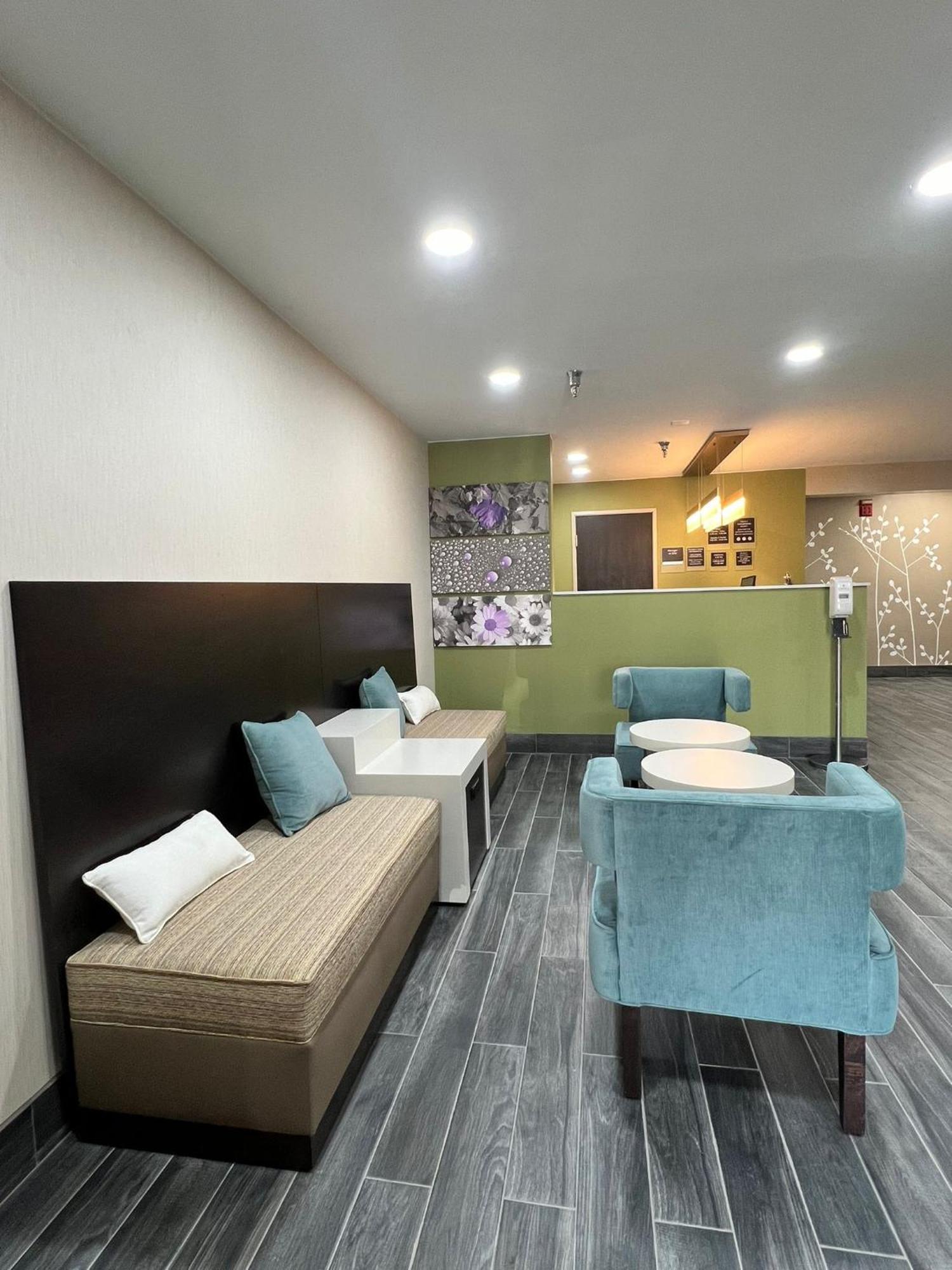 Sleep Inn & Suites Salina I-135 Экстерьер фото