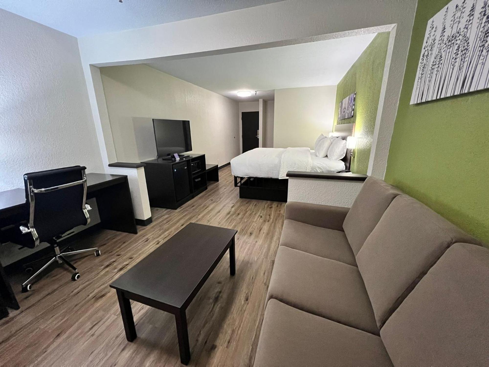 Sleep Inn & Suites Salina I-135 Экстерьер фото