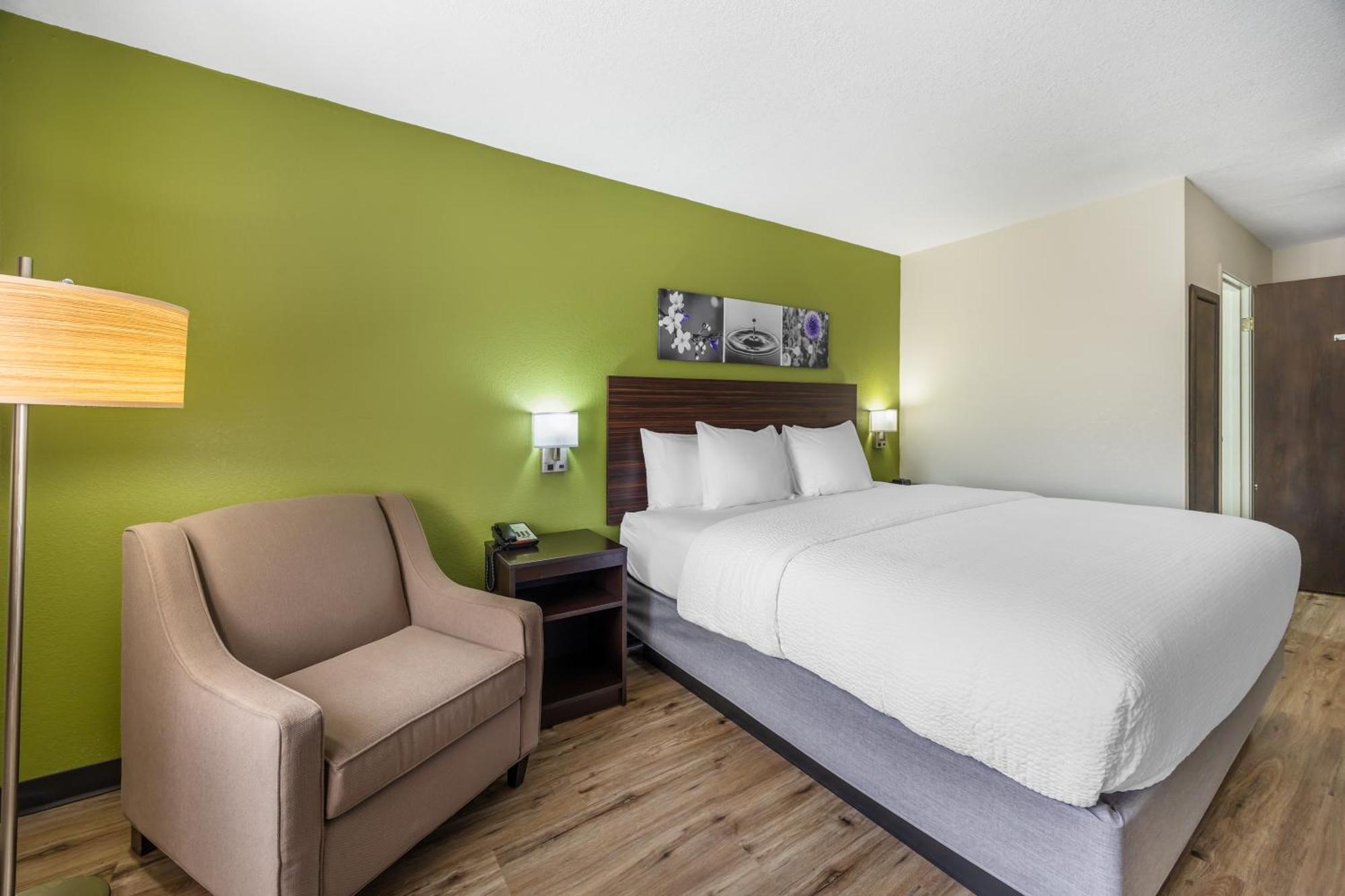 Sleep Inn & Suites Salina I-135 Экстерьер фото