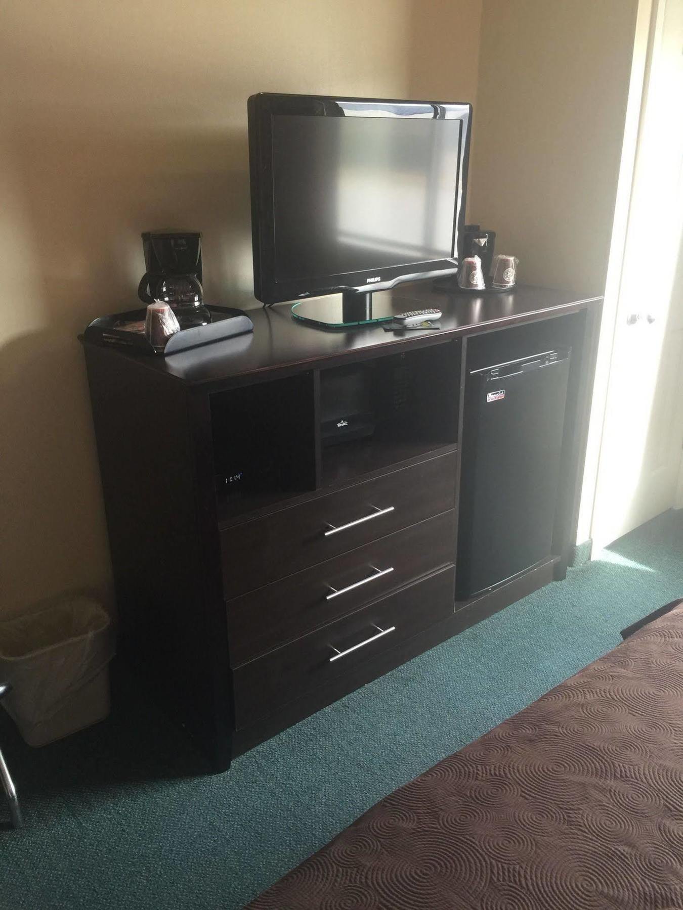 Sleep Inn & Suites Salina I-135 Экстерьер фото