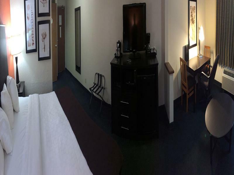 Sleep Inn & Suites Salina I-135 Экстерьер фото
