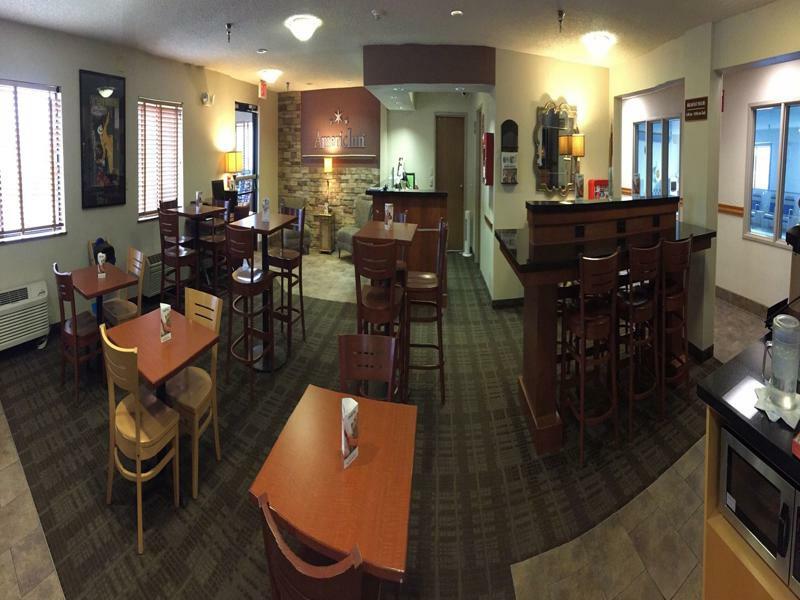 Sleep Inn & Suites Salina I-135 Экстерьер фото