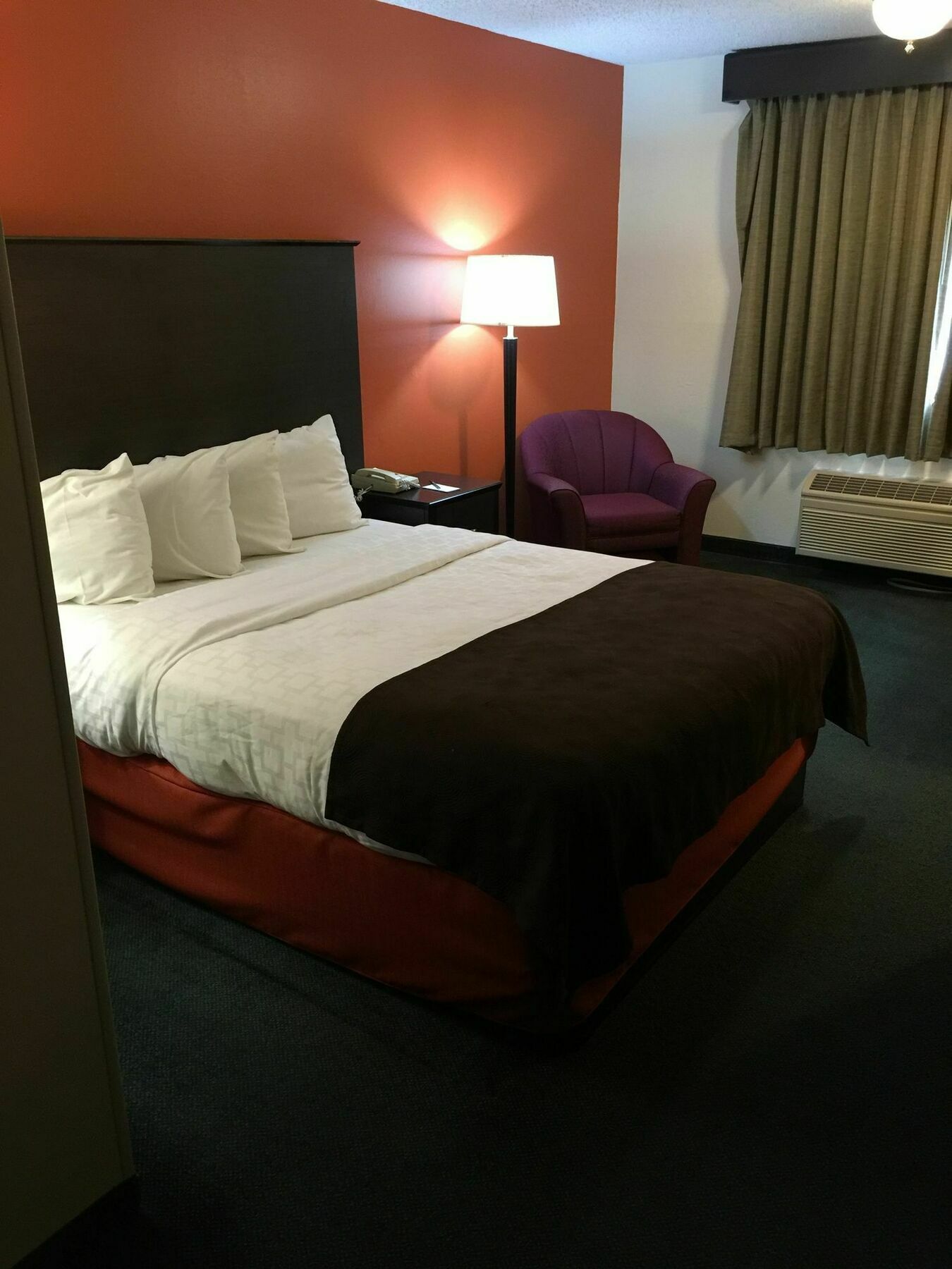Sleep Inn & Suites Salina I-135 Экстерьер фото
